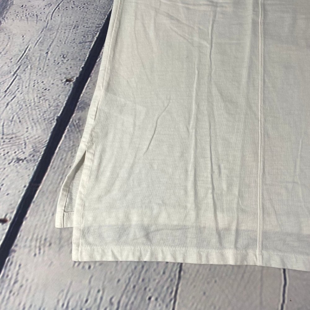 Lucy & Laurel Women Relaxed Tank Top Classic White - Picture 7 of 9